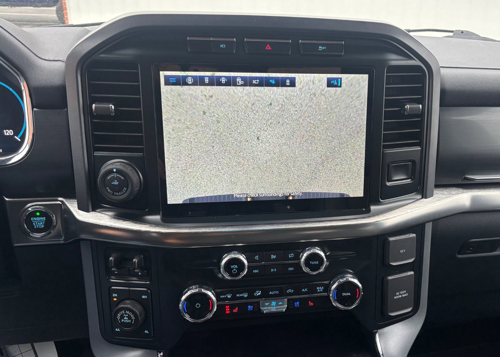 Certified 2022 Ford F150 Lariat image 41