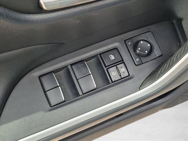 Used 2021 Toyota RAV4 XLE Premium AWD/4WD image 14