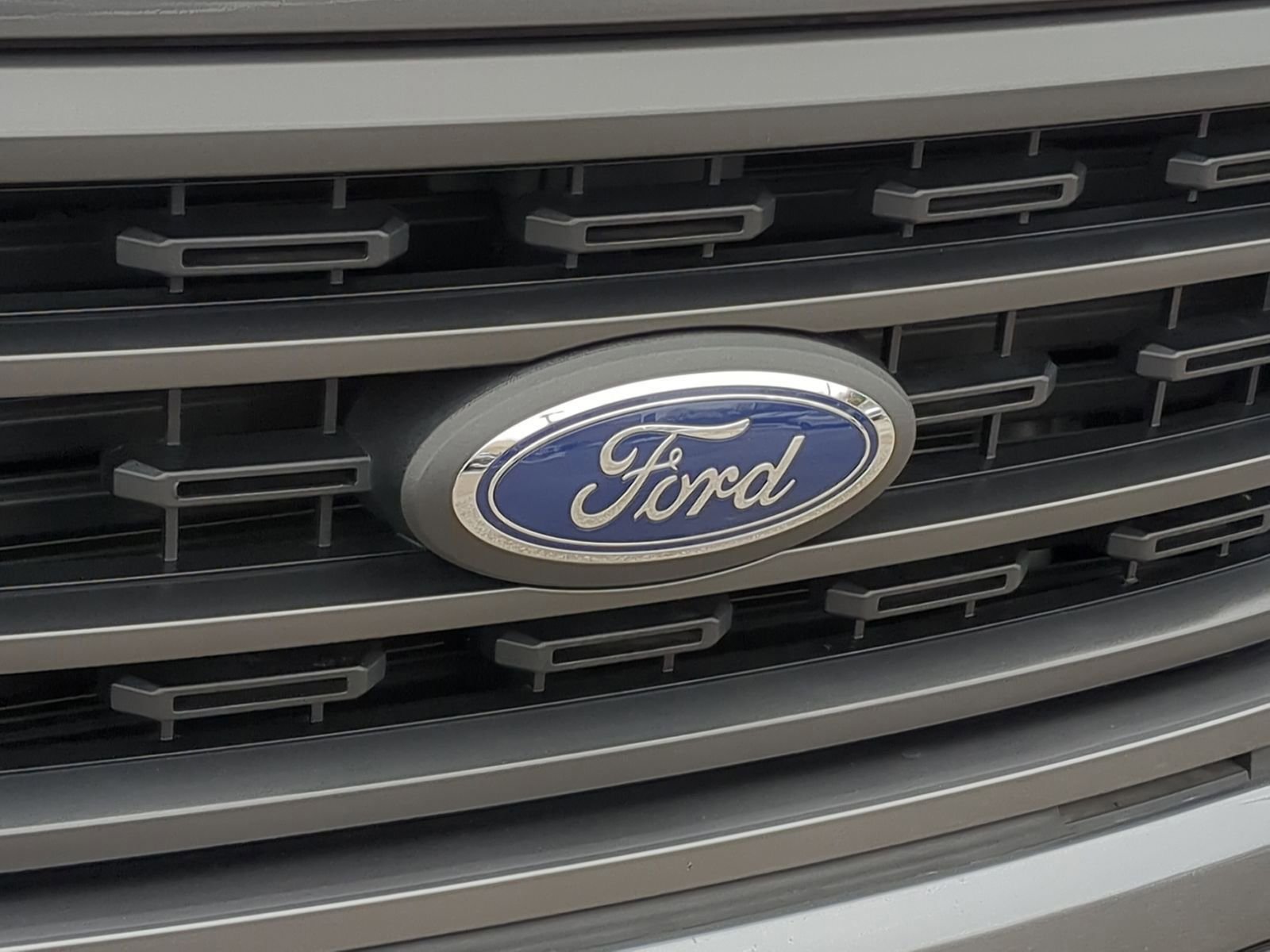 Certified 2022 Ford F150 XLT w/ Equipment Group 302A High image 16