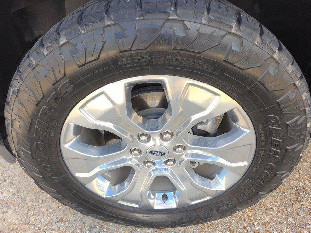Certified 2021 Ford F150 Platinum w/ Equipment Group 701A High AWD/4WD image 18