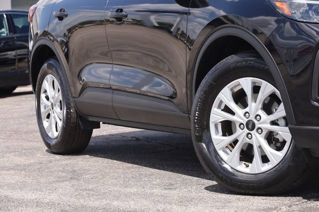 Certified 2025 Ford Escape Active AWD/4WD image 3