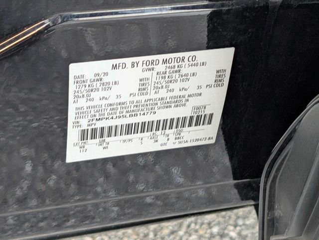 Certified 2020 Ford Edge ST-Line w/ Class II Trailer Tow Package image 19