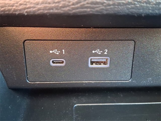 Used 2024 Mitsubishi Outlander SE image 25