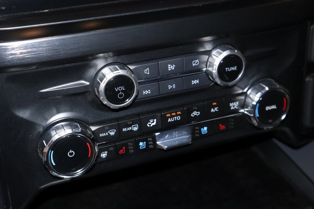 Certified 2024 Ford F250 Lariat w/ Chrome Package image 31