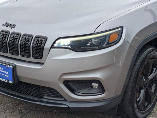 Used 2019 Jeep Cherokee Latitude Plus AWD/4WD image 9