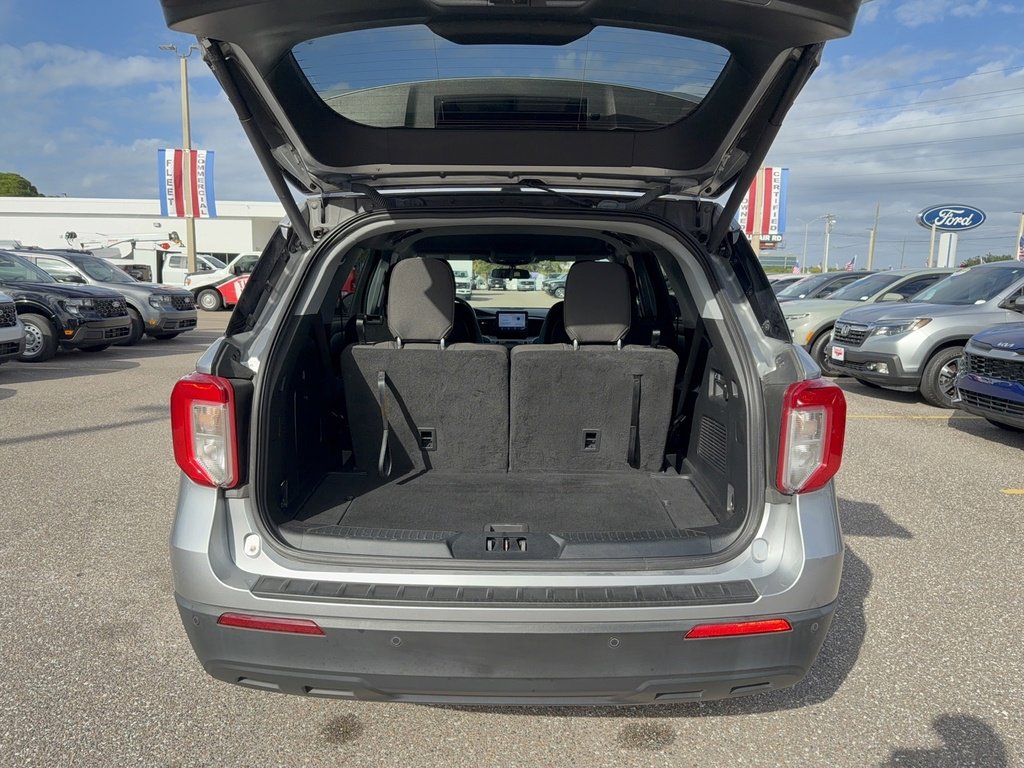 Certified 2023 Ford Explorer XLT image 7