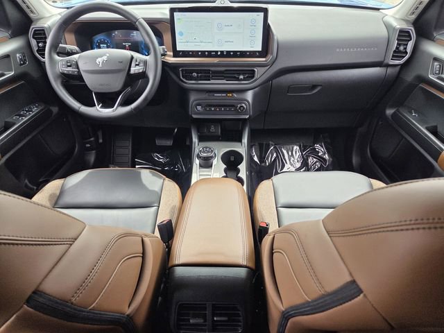 Certified 2025 Ford Bronco Sport Outer Banks w/ Outer Banks Tech Package+ AWD/4WD image 15
