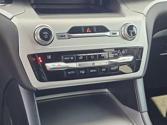 Certified 2021 Ford Explorer XLT image 20