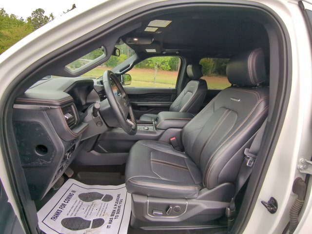 Certified 2023 Ford Expedition Platinum AWD/4WD image 16
