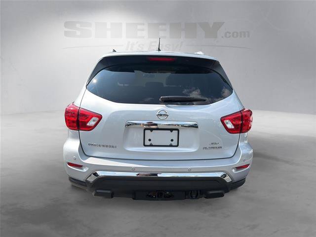 Used 2018 Nissan Pathfinder Platinum AWD/4WD image 12