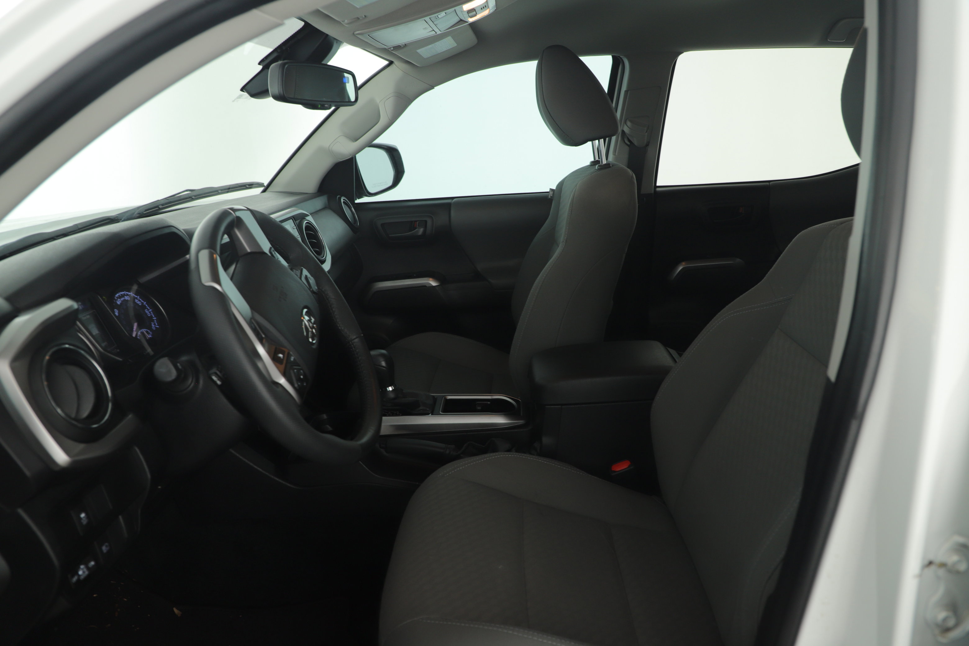 Used 2023 Toyota Tacoma SR5 image 19