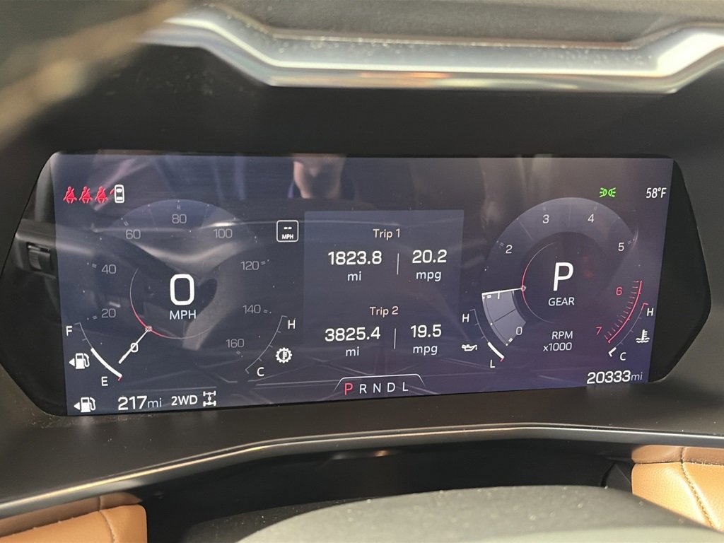 Used 2024 GMC Canyon AT4 w/ AT4 Premium Package image 15