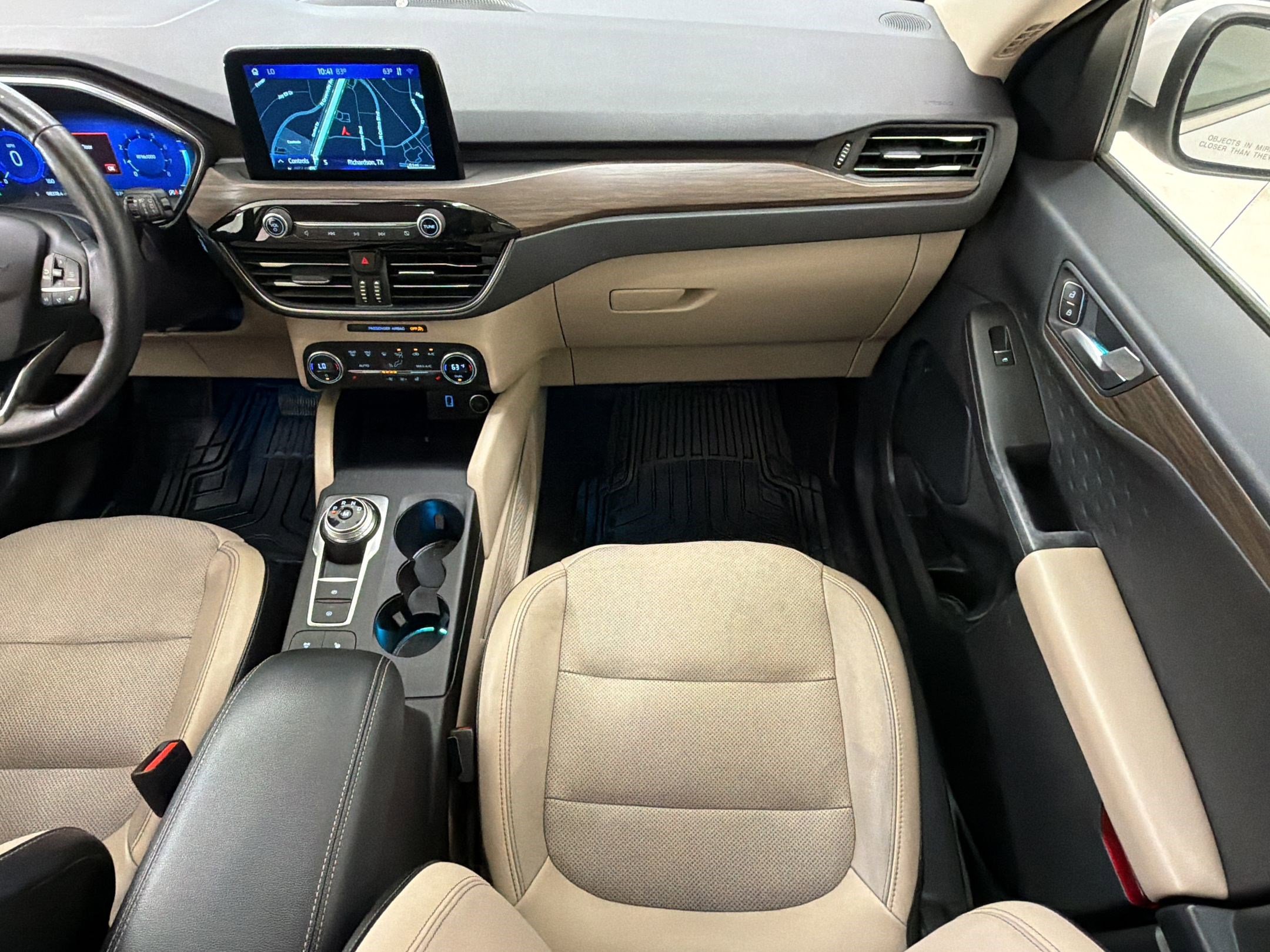 Certified 2020 Ford Escape Titanium AWD/4WD image 28