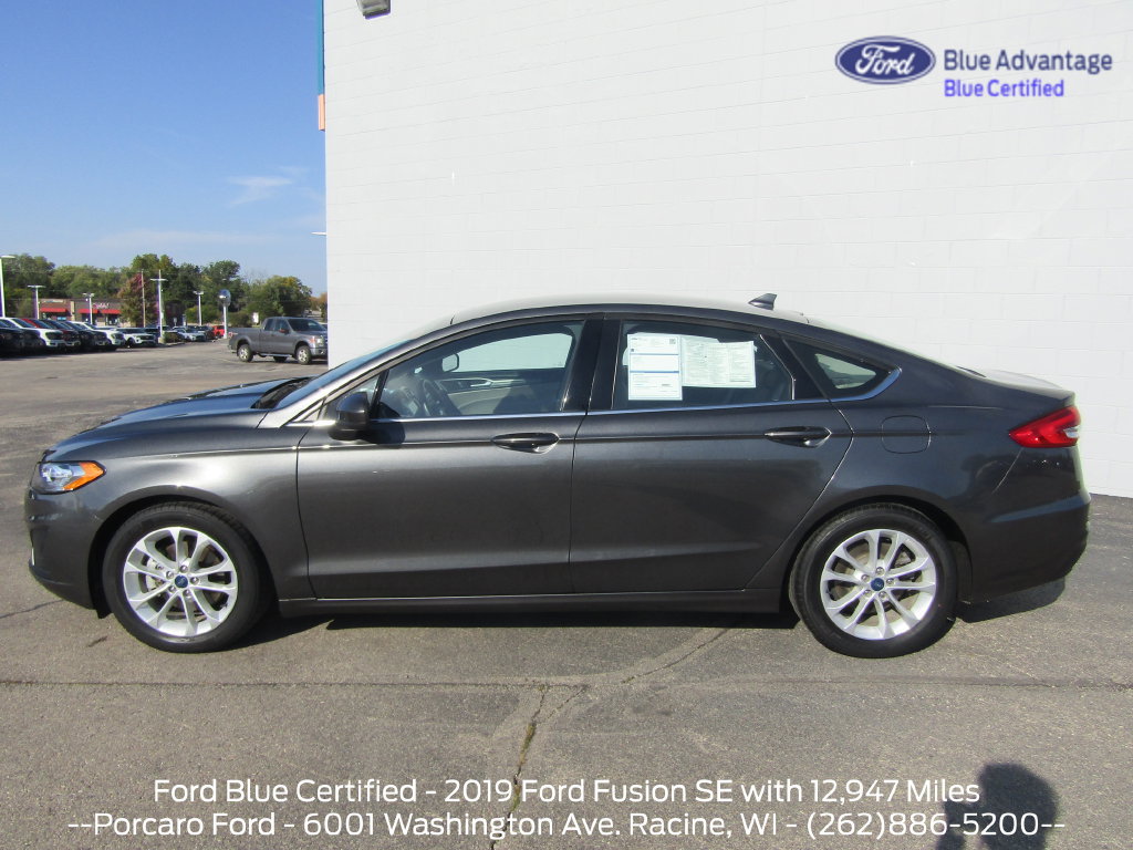 Certified 2019 Ford Fusion SE FWD image 2