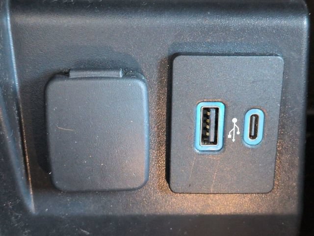 Certified 2023 Ford Explorer Limited w/ Limited Technology Package RWD image 22