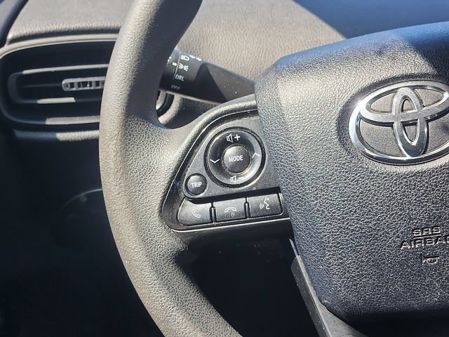 Used 2020 Toyota Prius LE FWD image 14