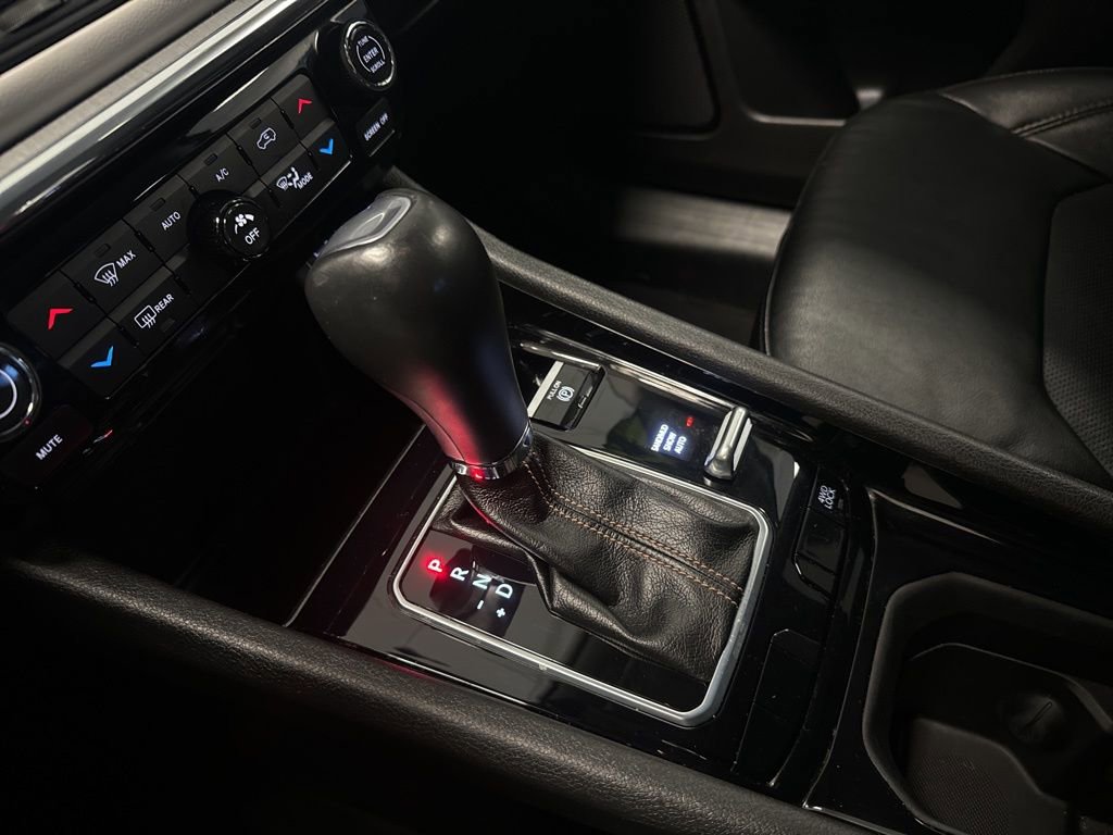 Used 2022 Jeep Compass Limited image 33