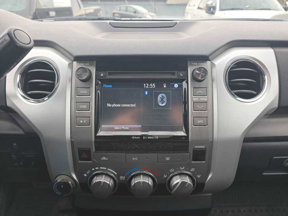 Used 2017 Toyota Tundra SR5 image 14