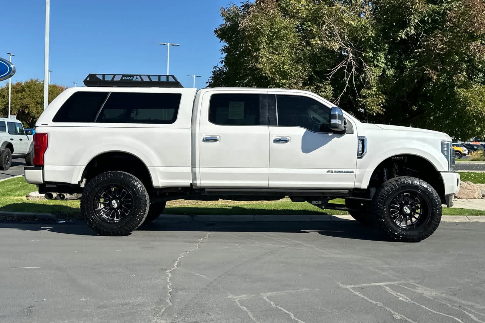 Certified 2019 Ford F350 Platinum w/ Platinum Ultimate Package AWD/4WD image 8