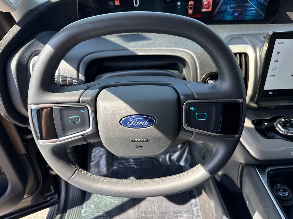 Certified 2025 Ford Expedition Active RWD image 14