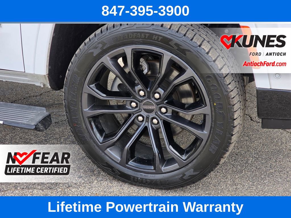 Used 2024 Jeep Grand Wagoneer L Series II w/ Quick Order Packagew 28T AWD/4WD image 9