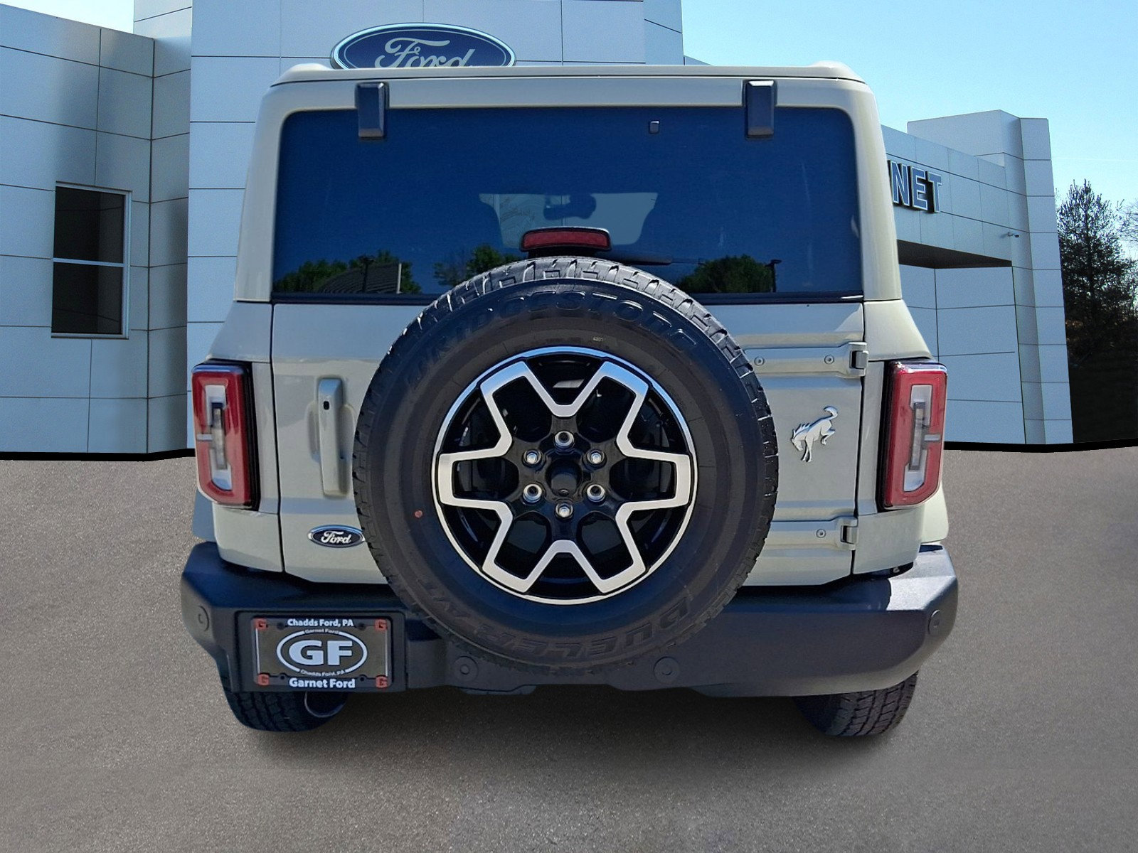 Certified 2025 Ford Bronco Outer Banks AWD/4WD image 7