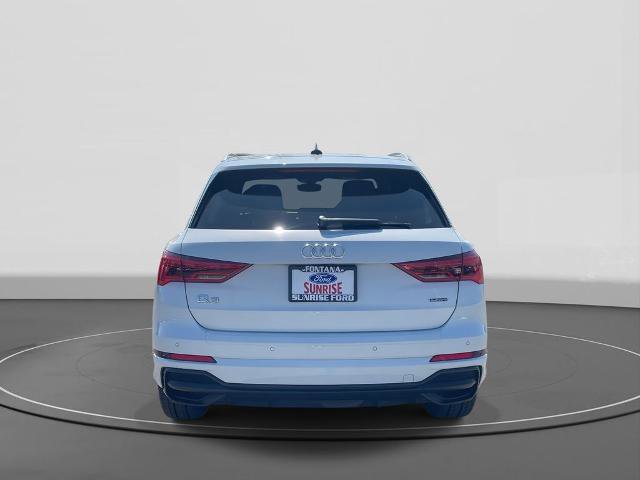 Used 2020 Audi Q3 2.0T Premium image 3
