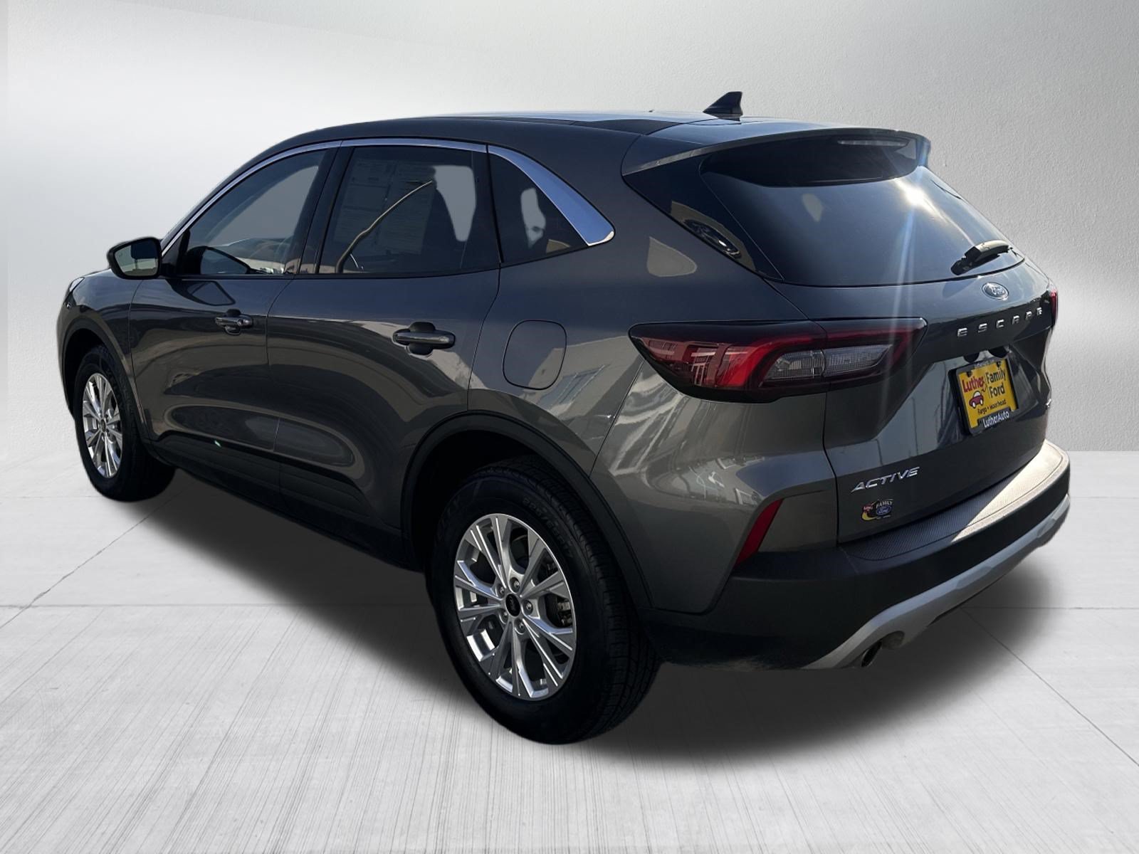 Certified 2024 Ford Escape Active AWD/4WD image 5
