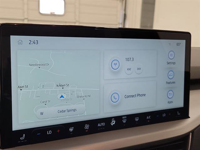 Certified 2025 Ford Escape Platinum AWD/4WD image 26