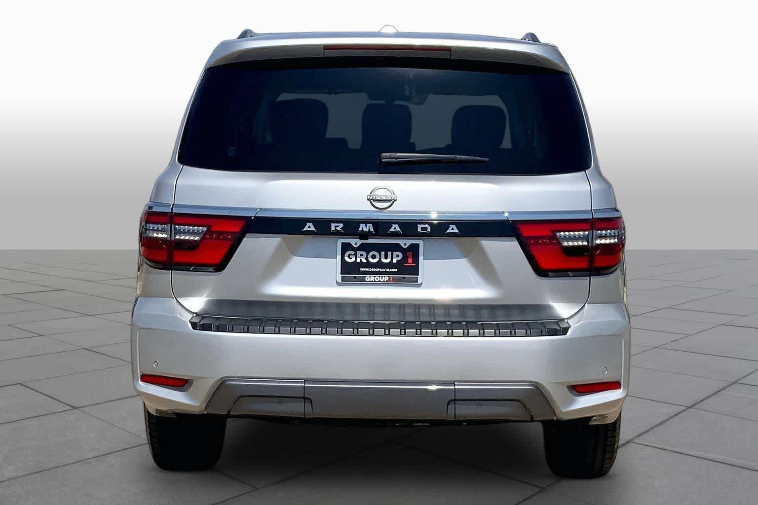 Used 2023 Nissan Armada SV RWD image 5