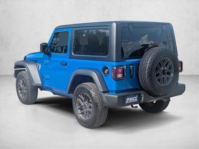 Used 2025 Jeep Wrangler Sport AWD/4WD image 8