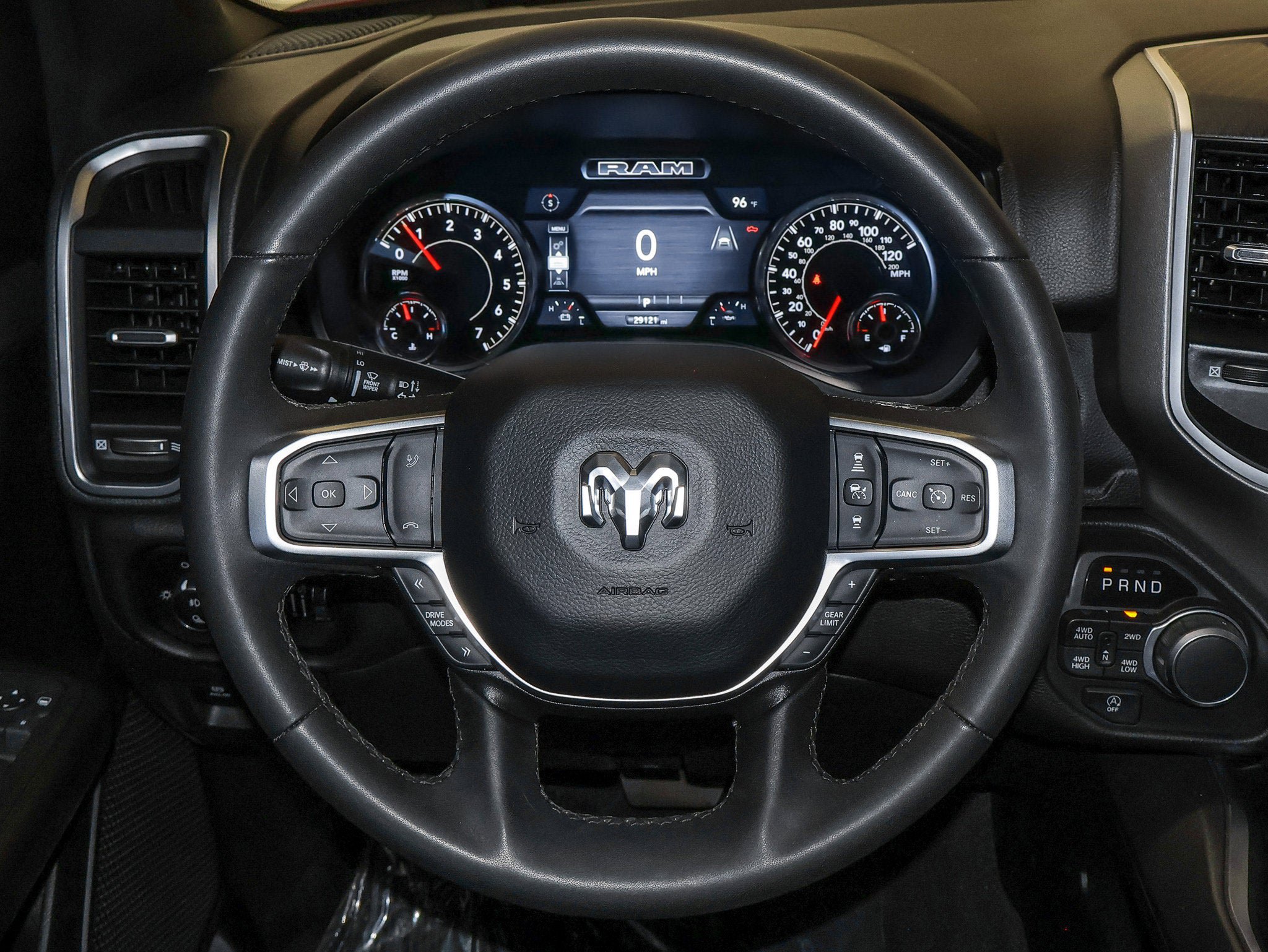 Used 2025 RAM 1500 Big Horn AWD/4WD image 27