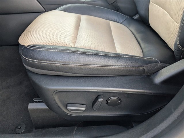 Certified 2022 Ford Escape Titanium w/ Titanium Elite Package image 21