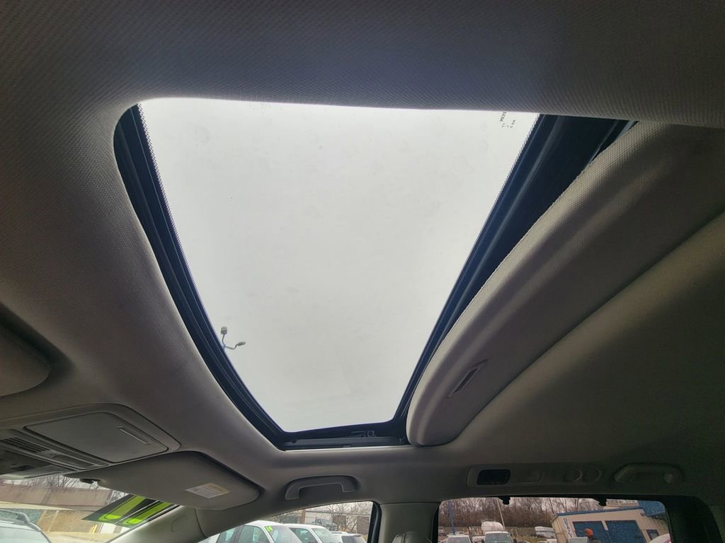 Used 2017 Honda Odyssey EX-L image 30