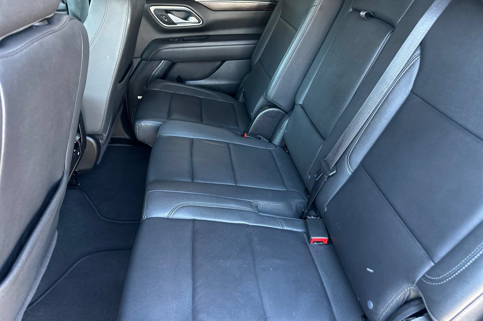 Used 2024 Chevrolet Tahoe LT AWD/4WD image 11