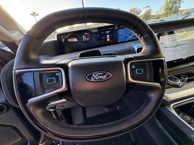 Certified 2025 Ford Expedition Max Platinum w/ Driver's Package AWD/4WD image 15