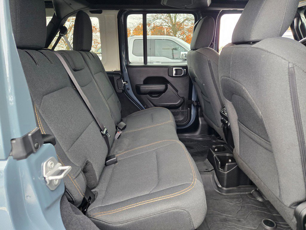 Used 2024 Jeep Wrangler Willys image 12