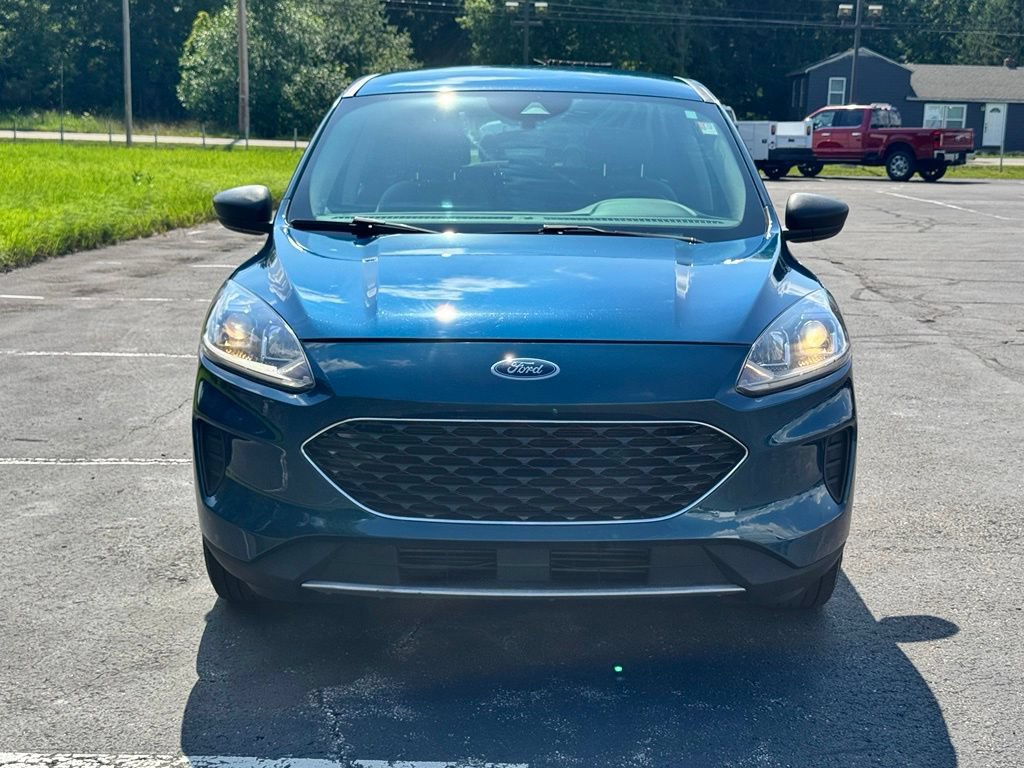 Certified 2020 Ford Escape S FWD image 4