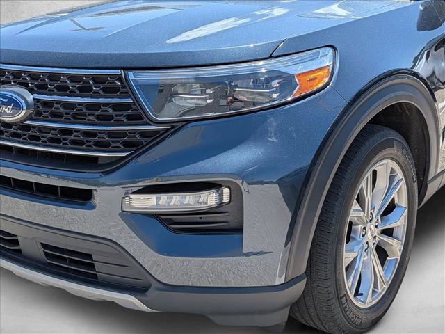 Certified 2023 Ford Explorer XLT w/ Equipment Group 202A AWD/4WD image 7