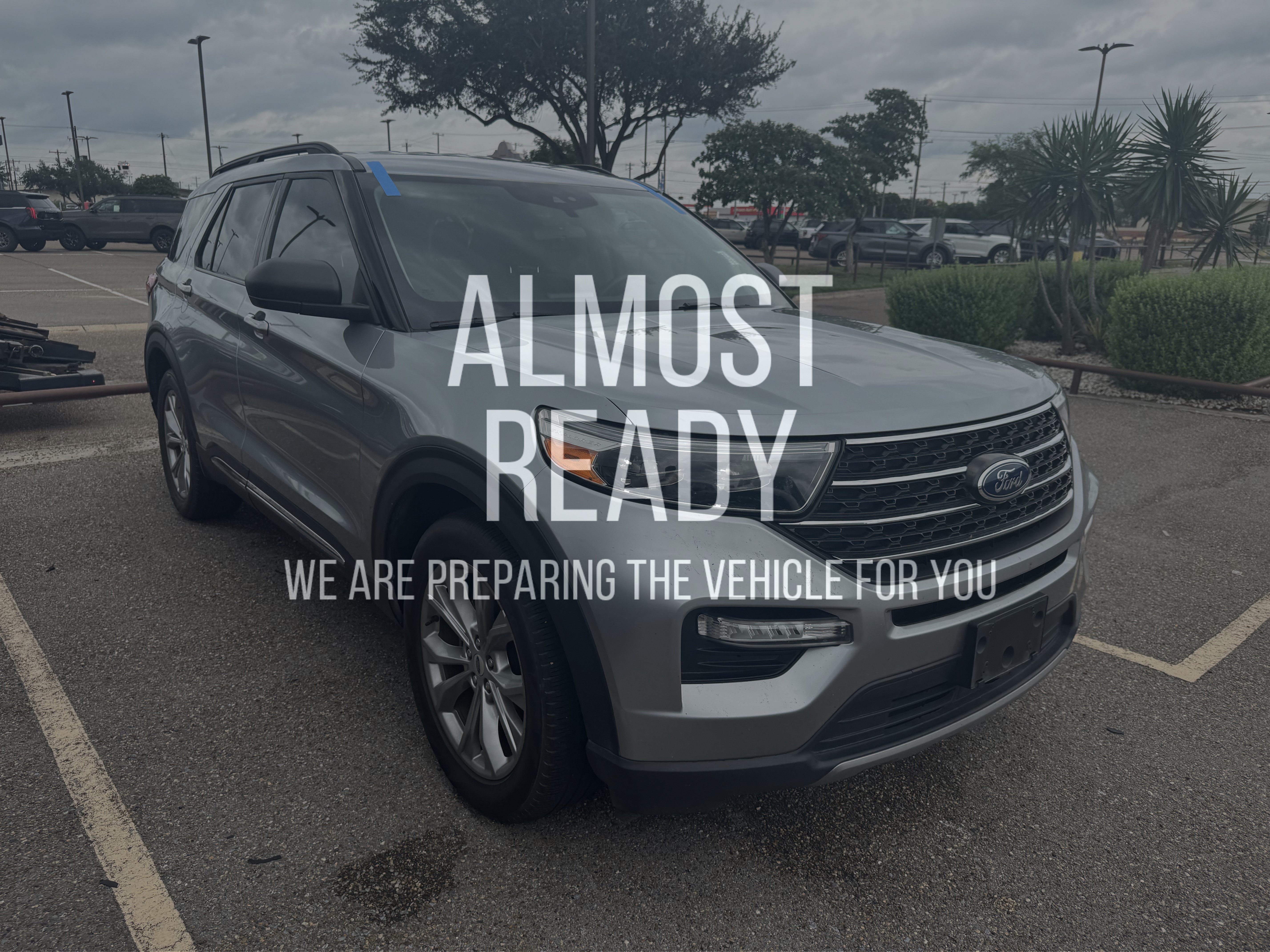 Certified 2023 Ford Explorer XLT w/ Equipment Group 202A RWD image 5