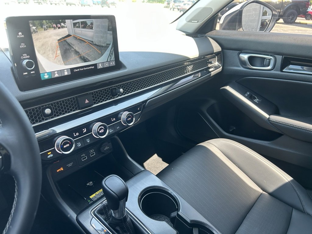 Used 2023 Honda Civic Touring image 13