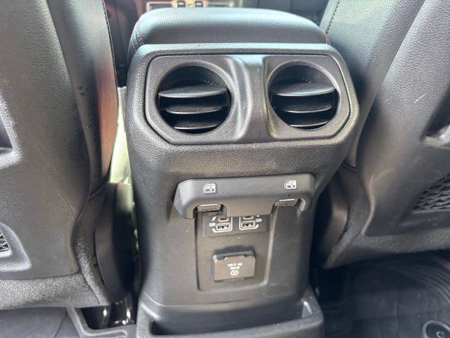 Used 2023 Jeep Wrangler Unlimited Rubicon 4xe AWD/4WD image 32