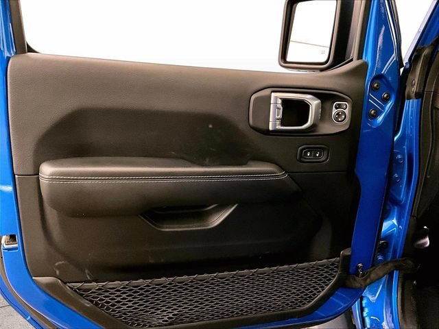 Used 2021 Jeep Gladiator Overland AWD/4WD image 22