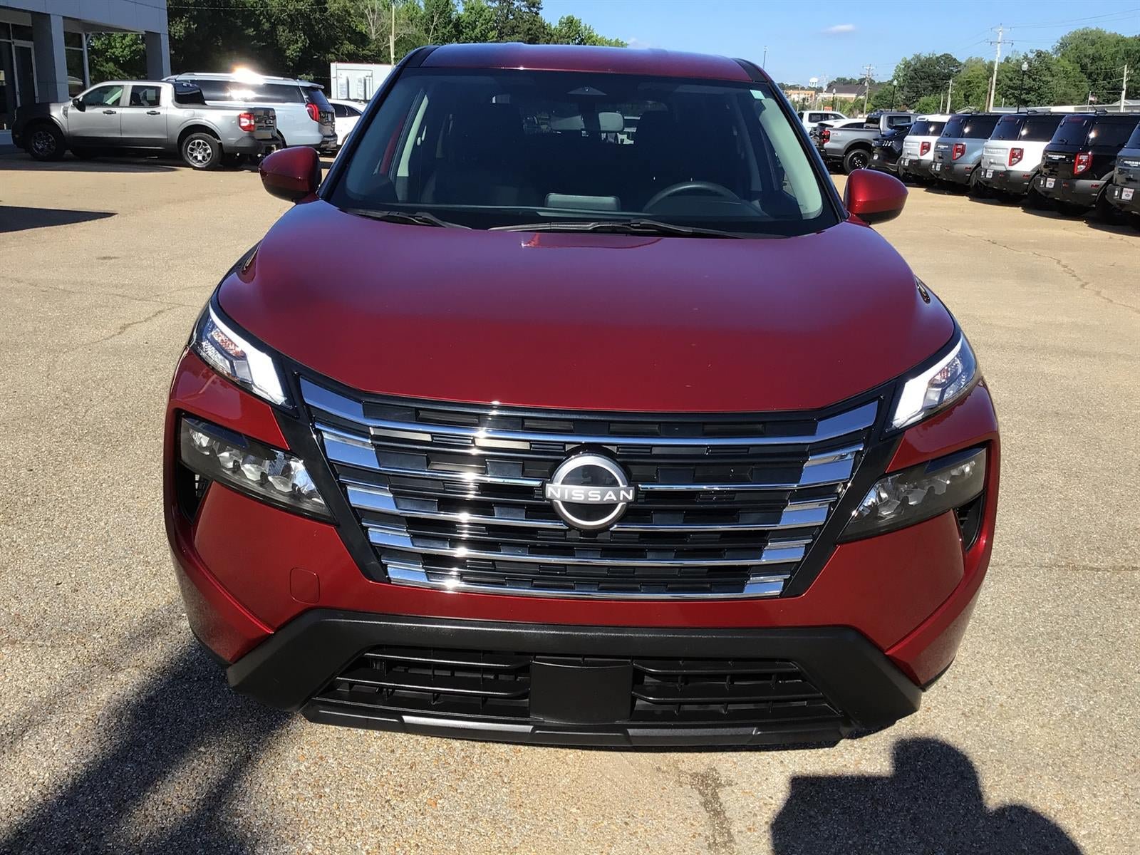 Used 2024 Nissan Rogue SV FWD image 6