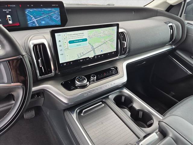 Certified 2025 Ford Expedition Max Platinum AWD/4WD image 15