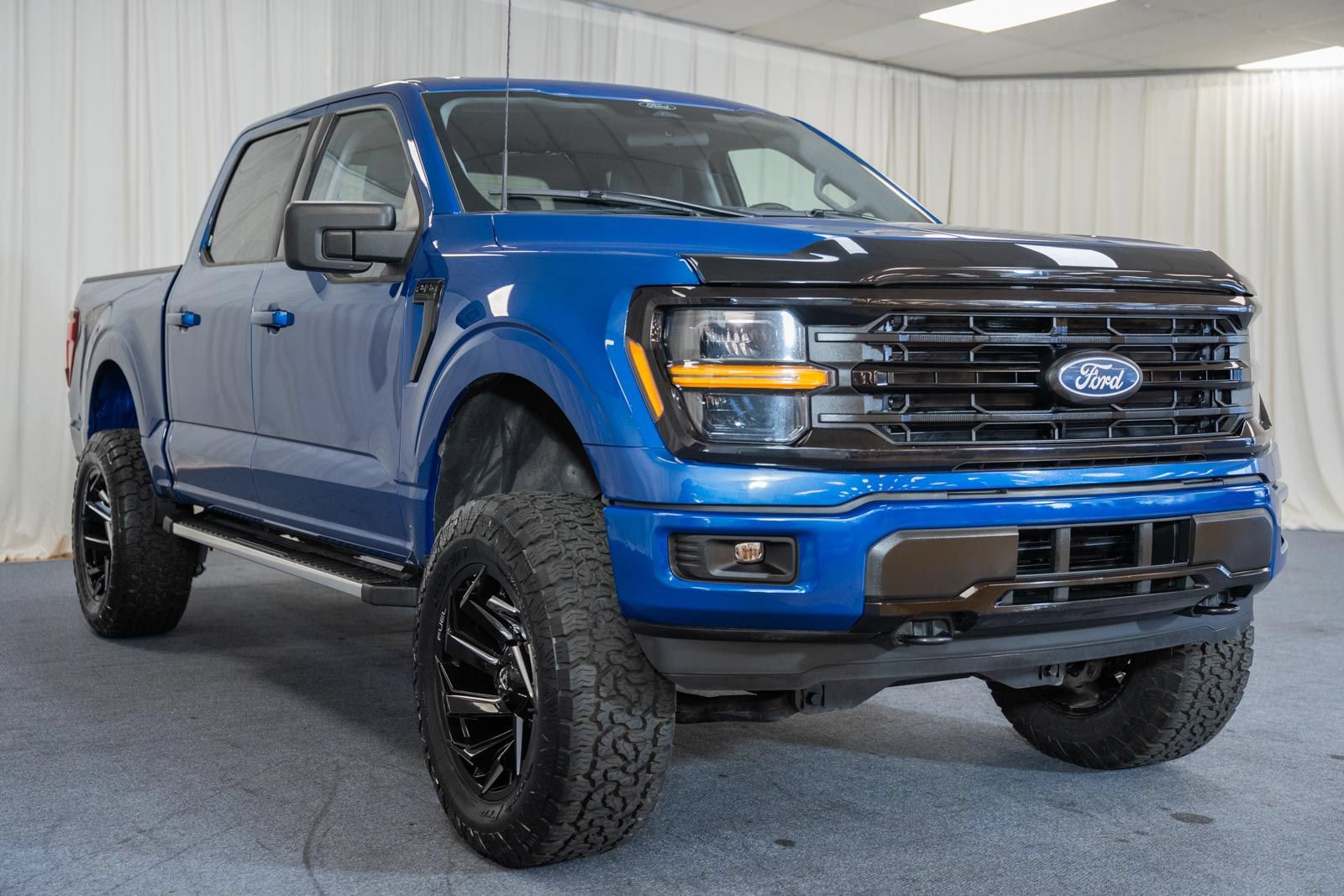 Certified 2025 Ford F150 XLT w/ Equipment Group 301A Standard AWD/4WD image 1
