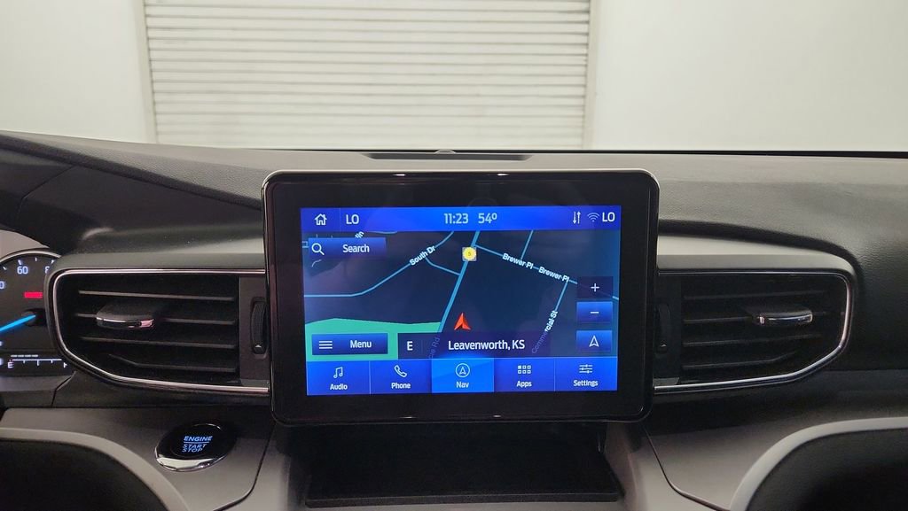 Certified 2022 Ford Explorer XLT w/ Equipment Group 202A image 28