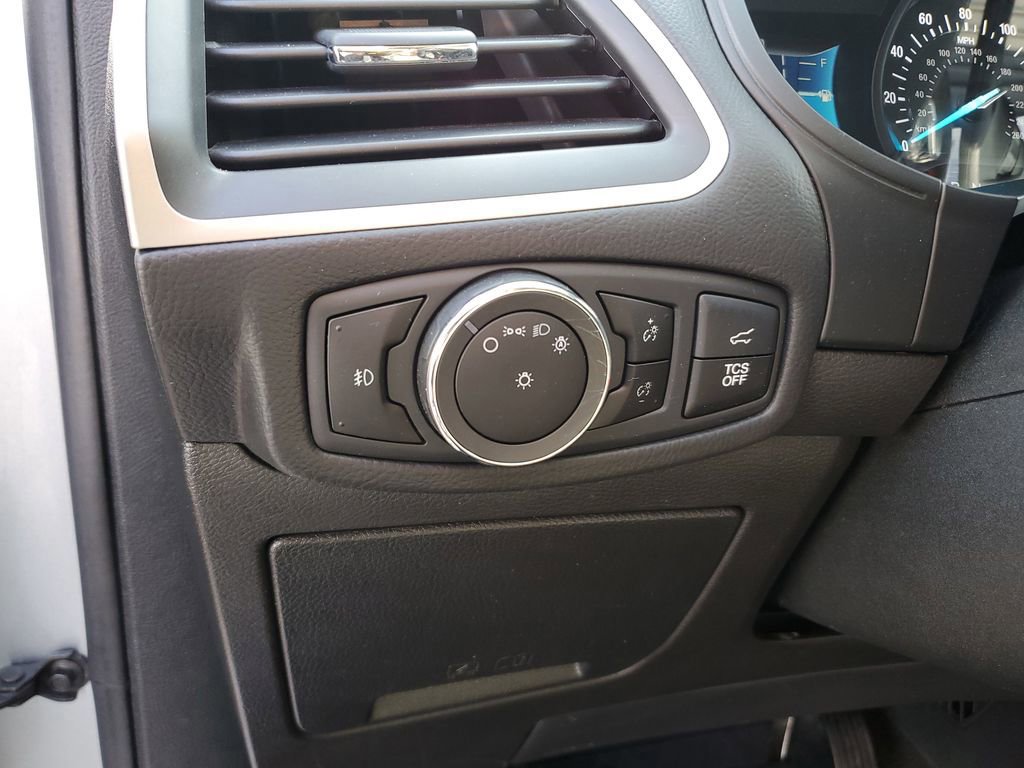 Certified 2023 Ford Edge SEL w/ Convenience Package image 16