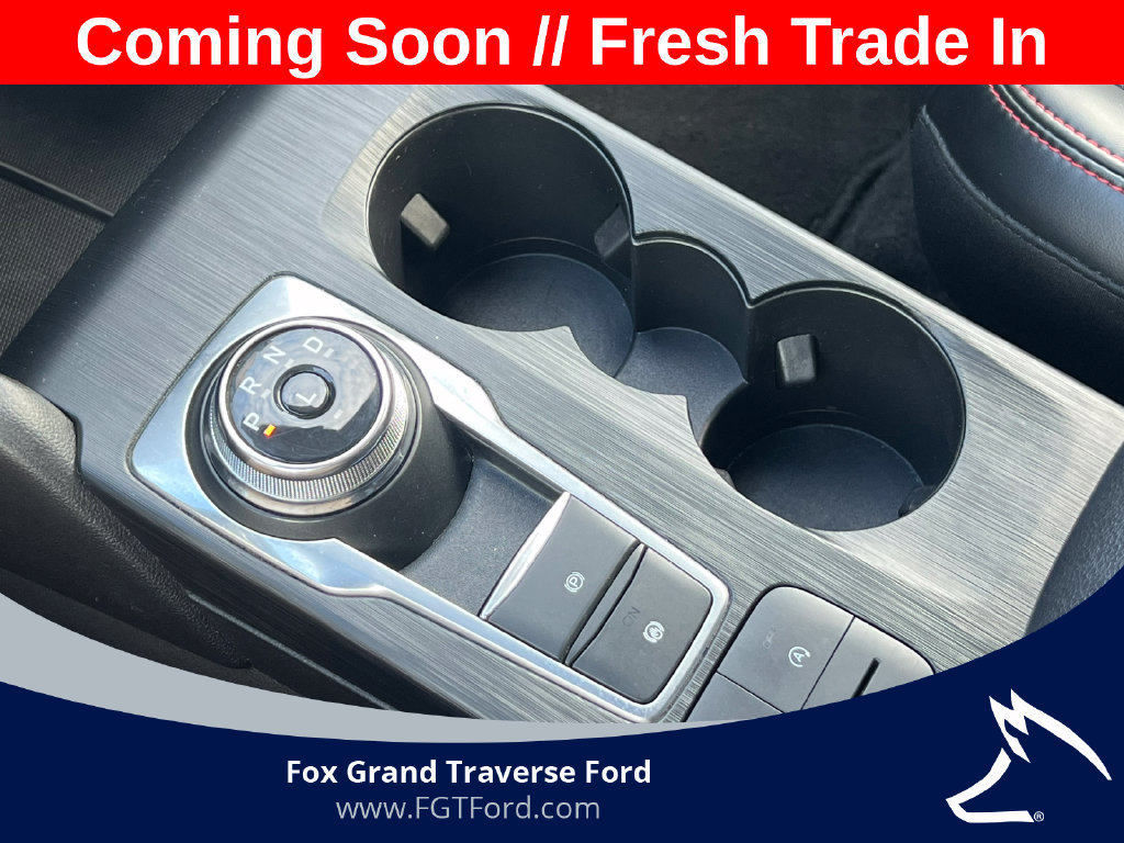 Certified 2025 Ford Escape ST-Line Select AWD/4WD image 28