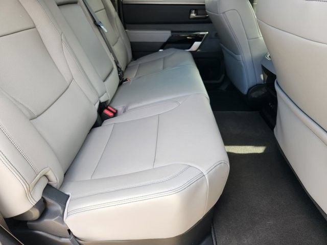 Used 2026 Toyota Tundra Limited AWD/4WD image 31